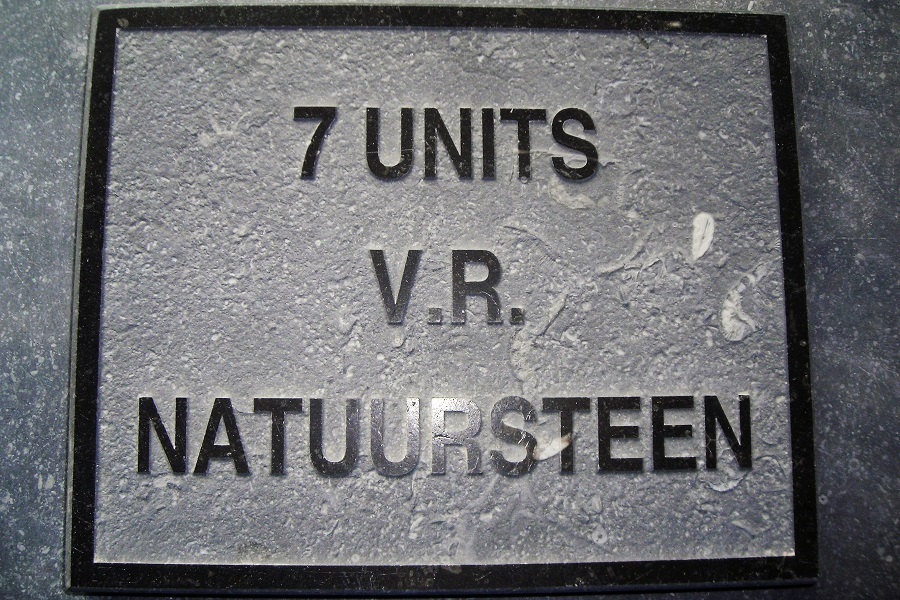 V.R. Natuursteen